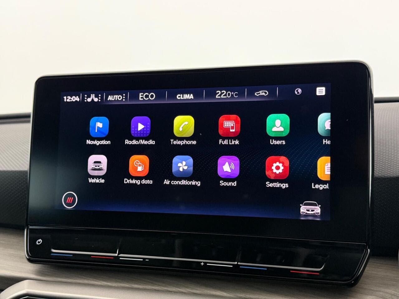 SEAT Leon thumbnail Infotainment System