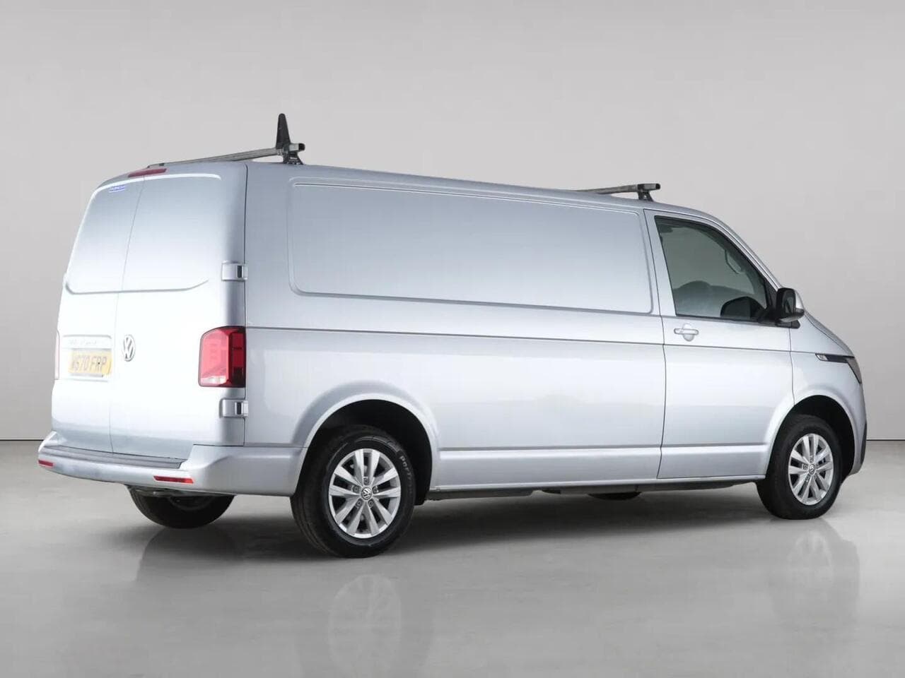 Volkswagen Transporter thumbnail Rear Right