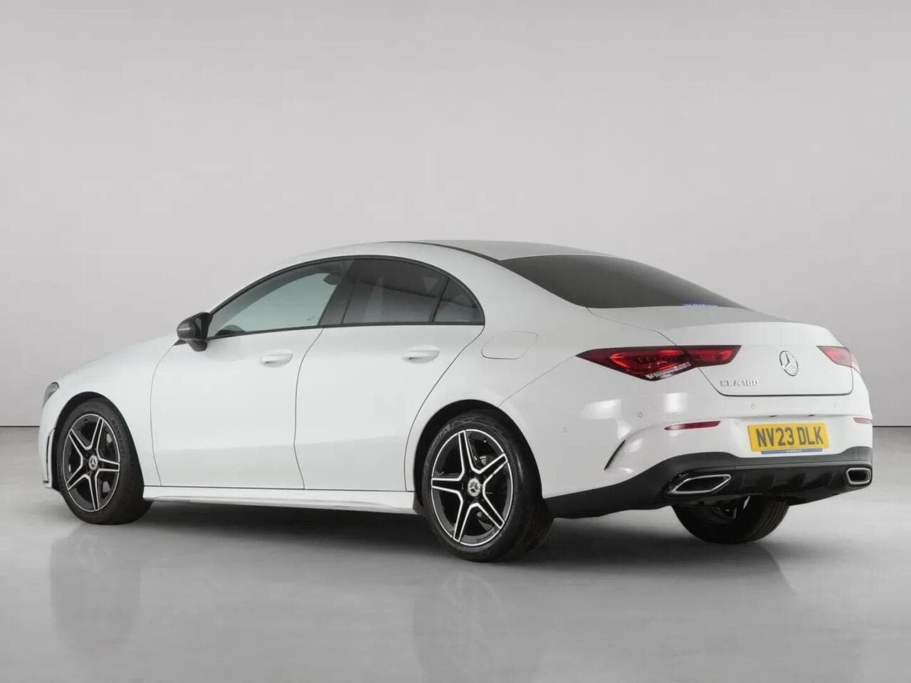 Mercedes-Benz CLA thumbnail Rear Left