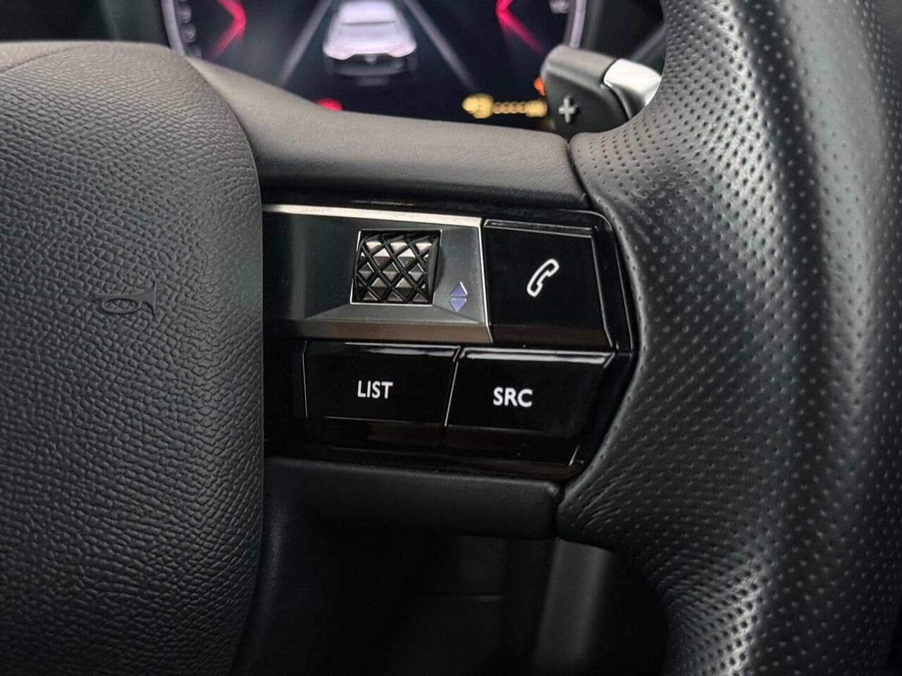 DS AUTOMOBILES DS 3 CROSSBACK thumbnail Misc Controls