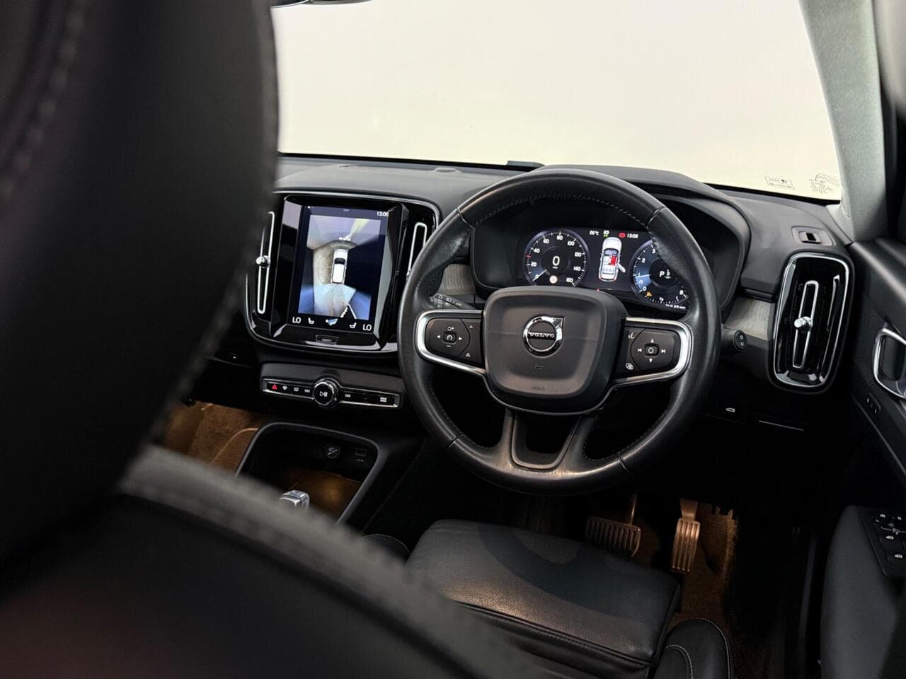 Volvo XC40 thumbnail Interior Front