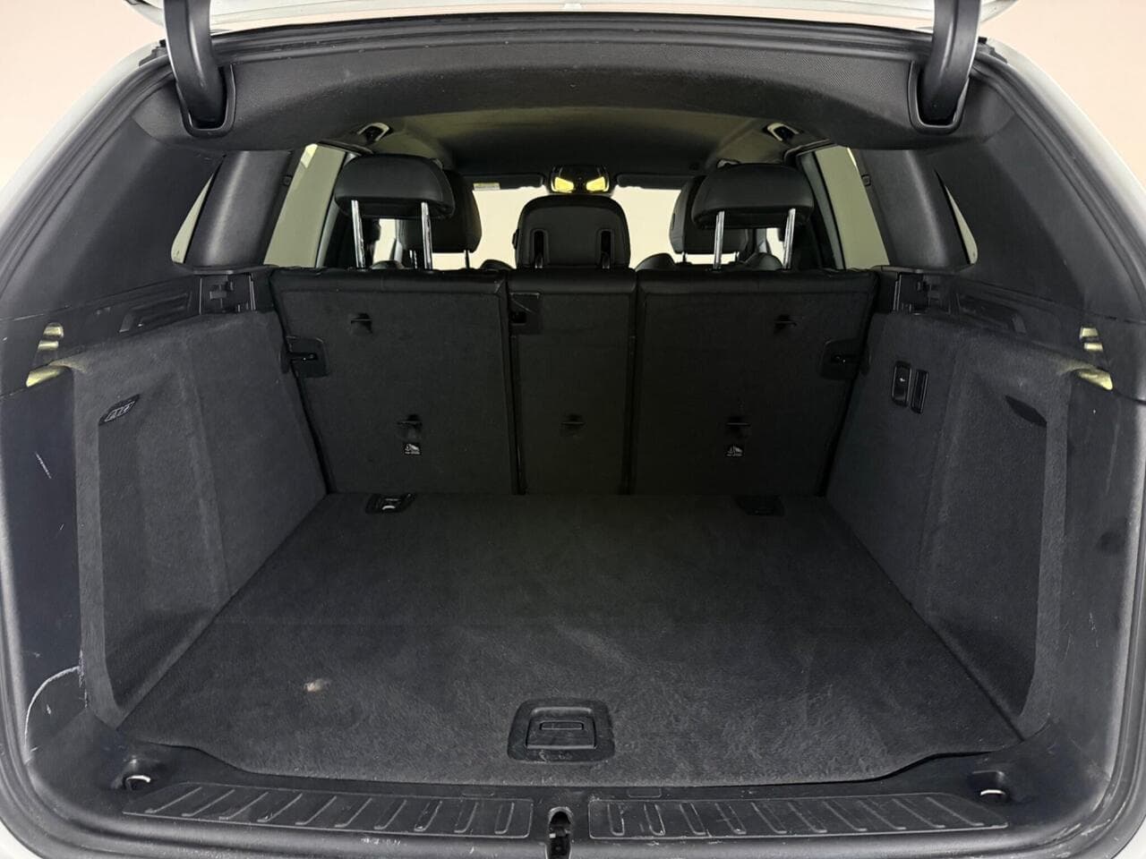 BMW X3 thumbnail Boot