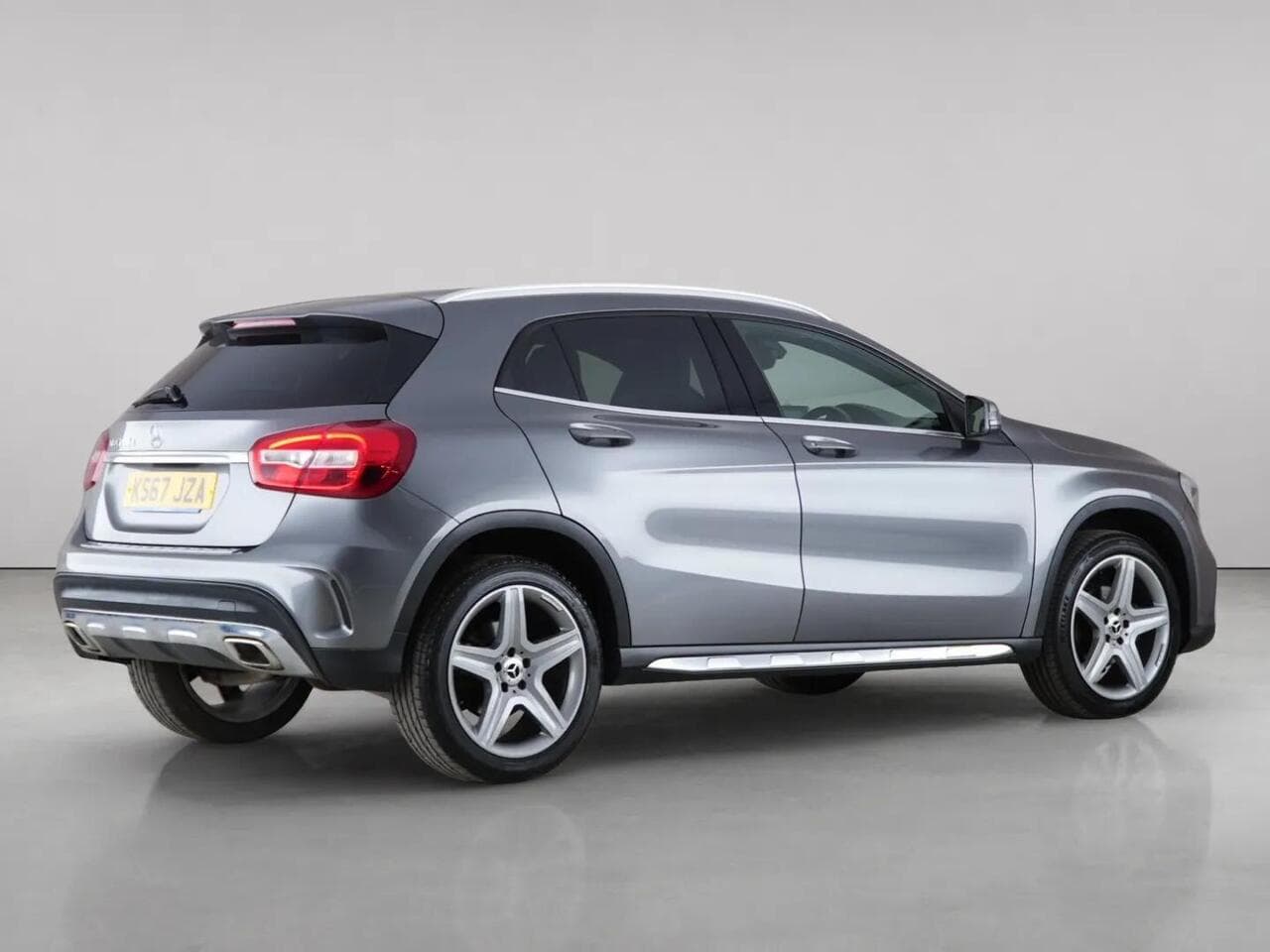 Mercedes-Benz GLA thumbnail Inconclusive