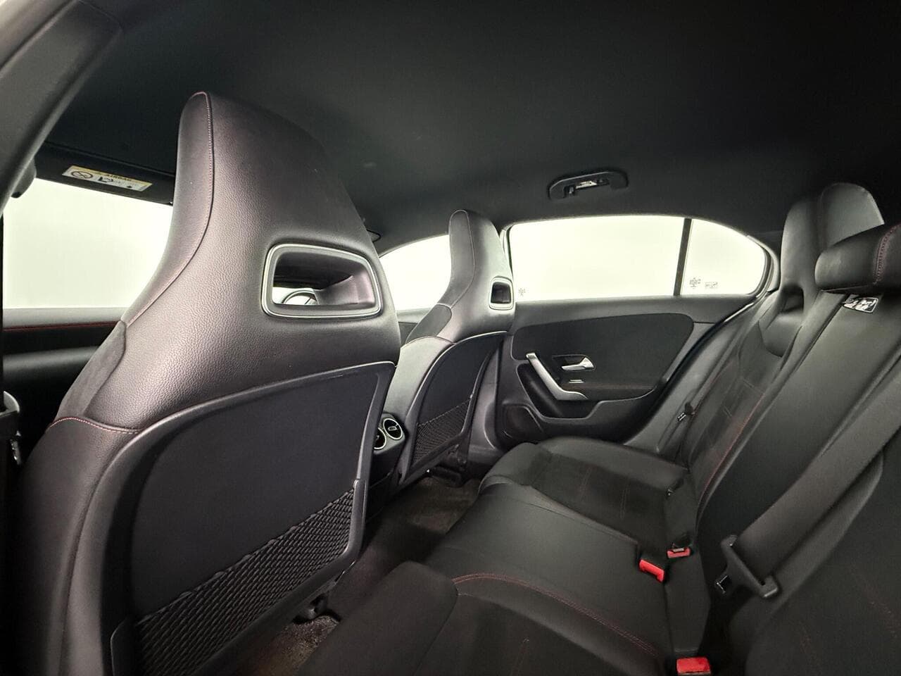 Mercedes-Benz A Class thumbnail Seats Rear