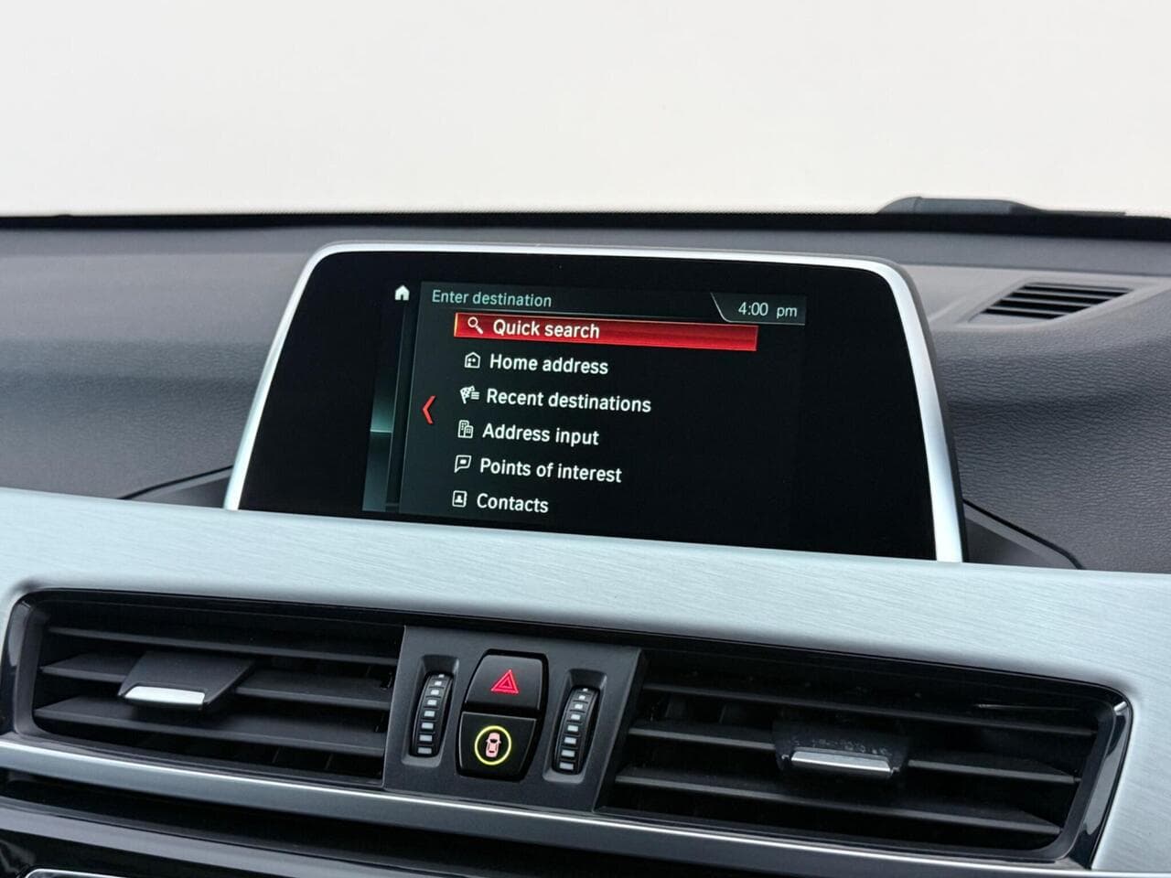 BMW X1 thumbnail Infotainment System