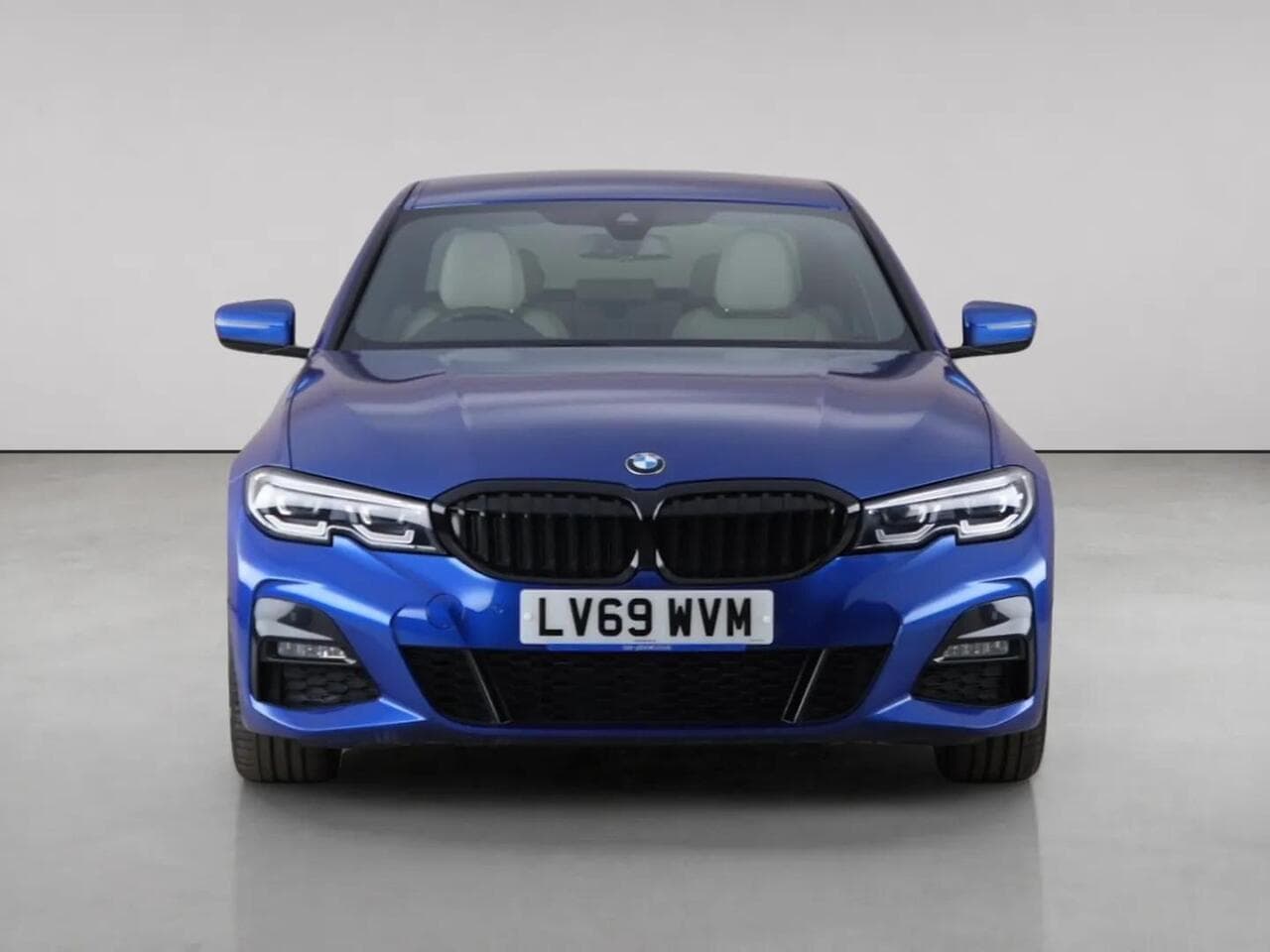 BMW 3 Series thumbnail Front