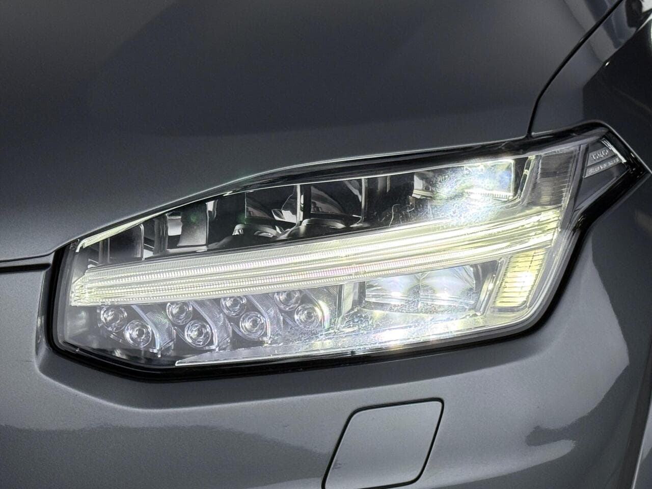 Volvo XC90 thumbnail Lights Front