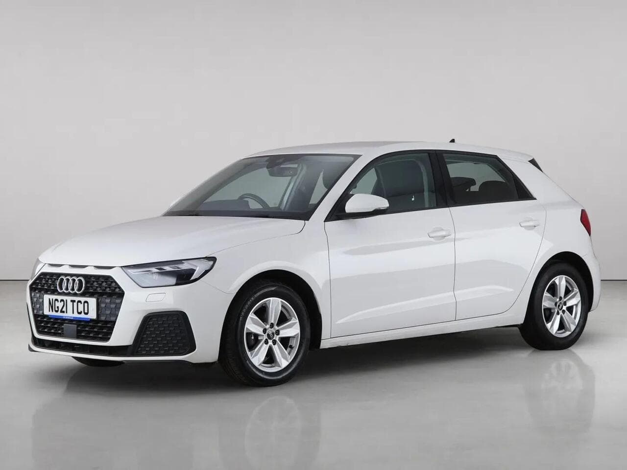 Audi A1 thumbnail Front Left