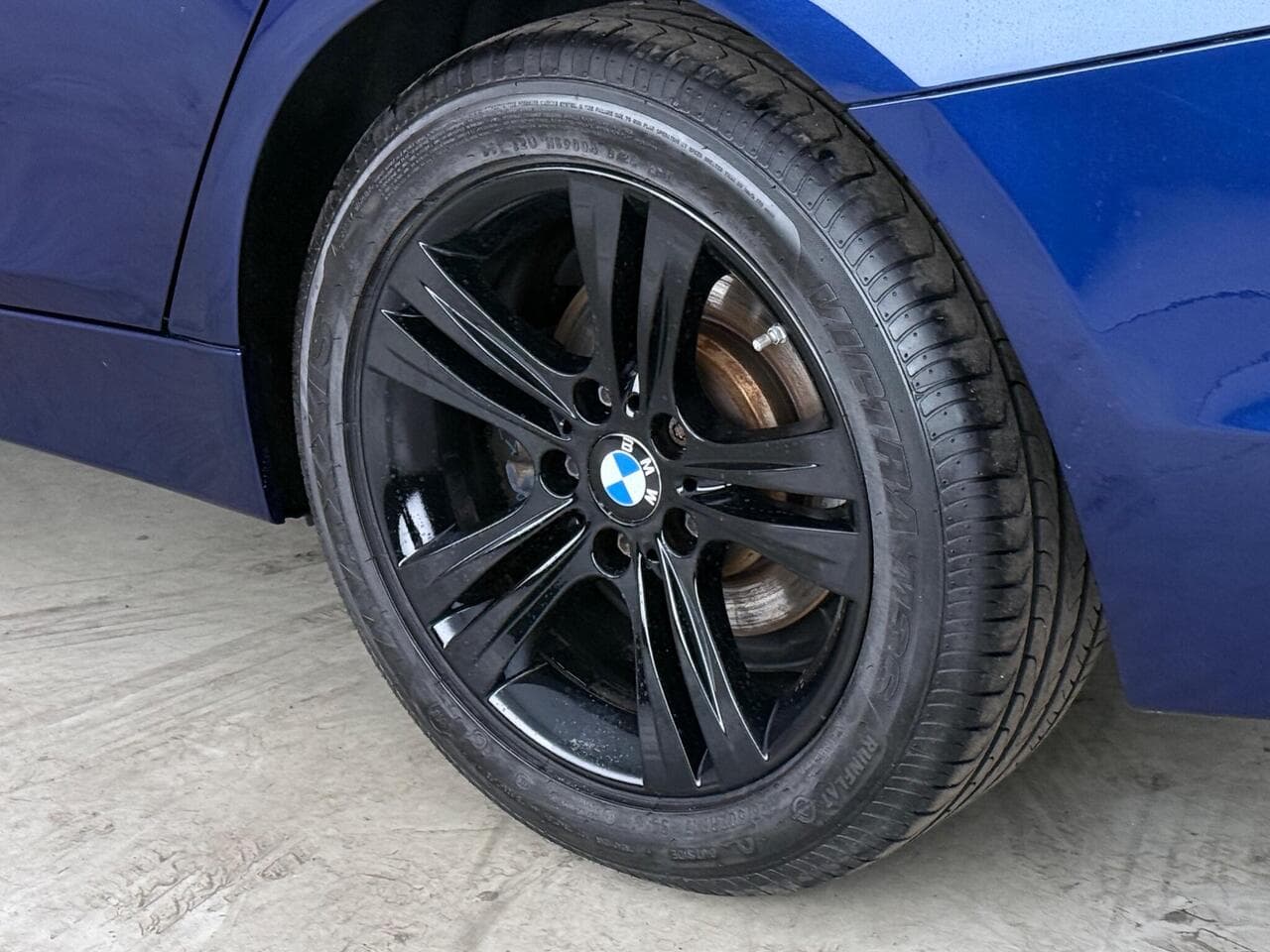 BMW 3 Series thumbnail Wheel