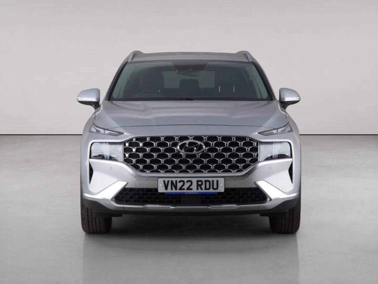 Hyundai Santa Fe thumbnail Front