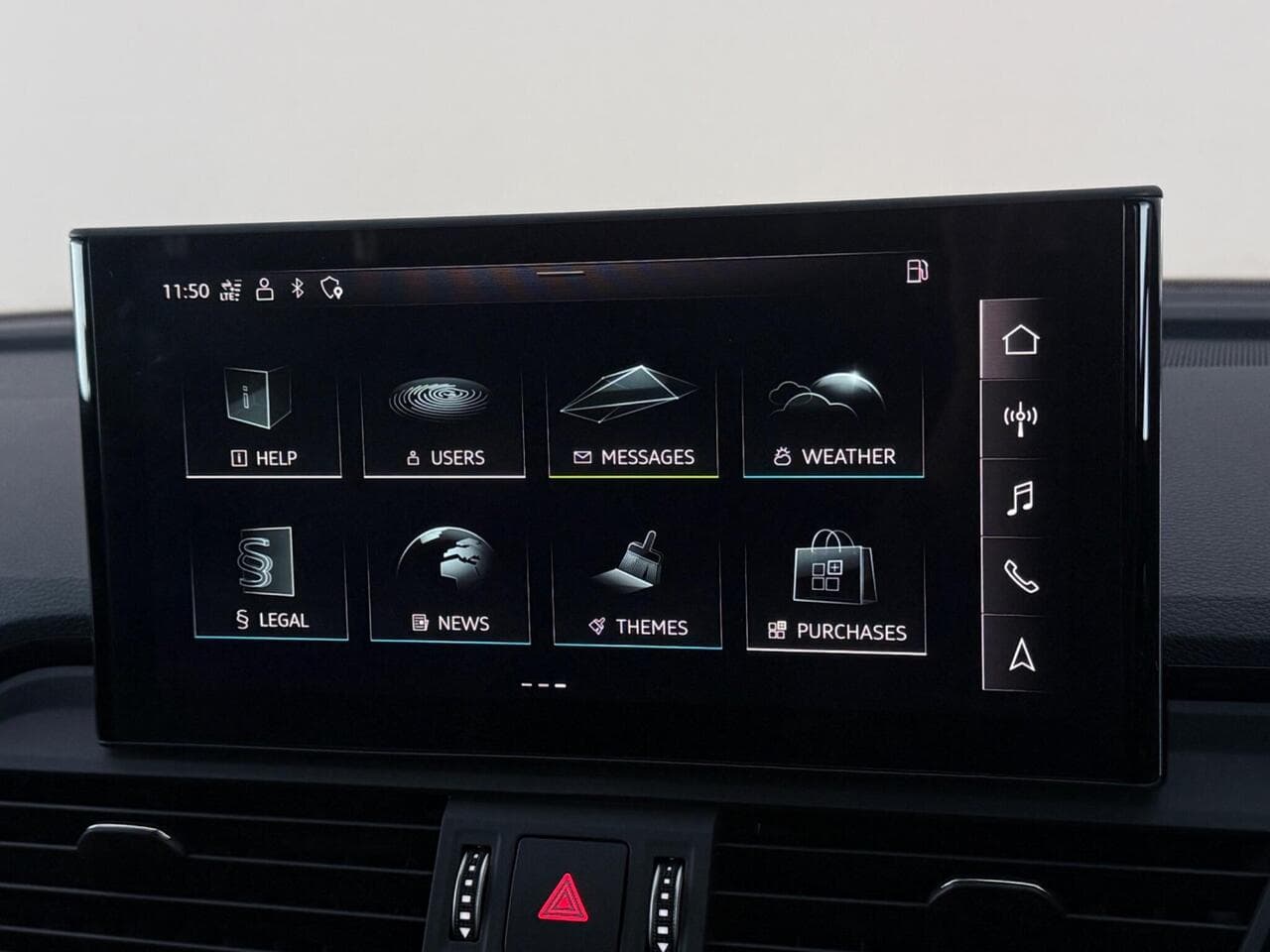 Audi Q5 thumbnail Infotainment System