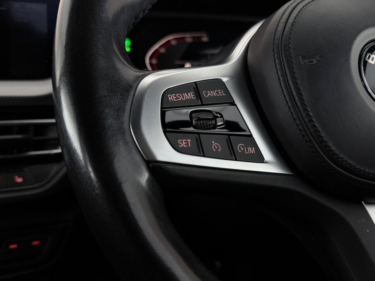BMW 1 Series thumbnail Misc Controls