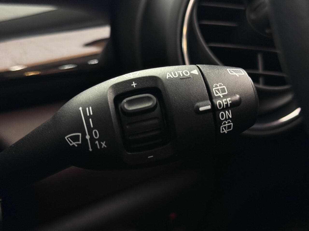 MINI Hatch thumbnail Misc Controls