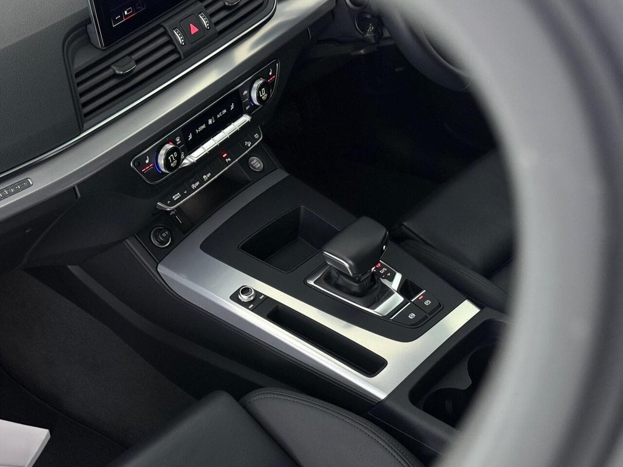 Audi Q5 thumbnail Inconclusive