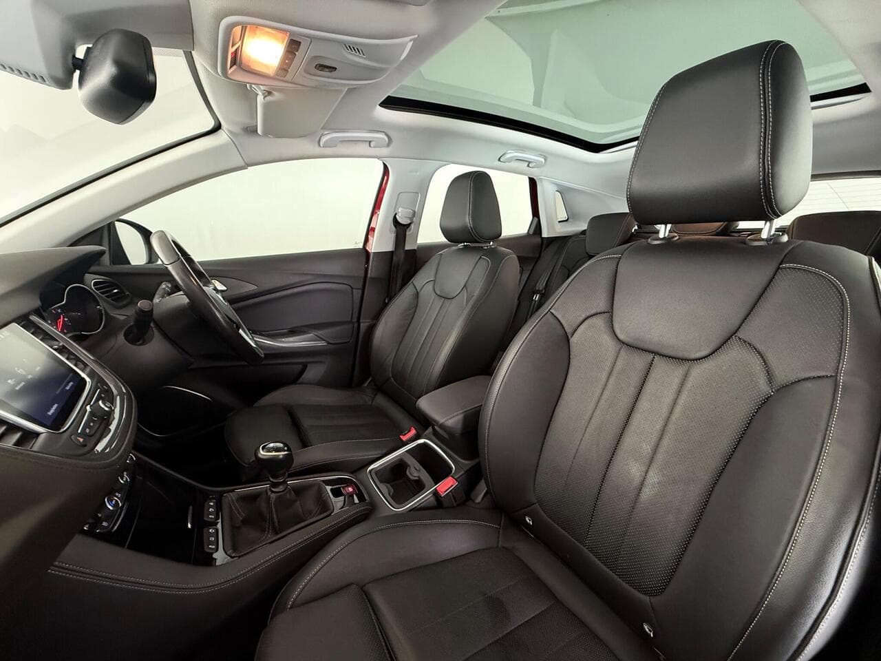 Vauxhall Grandland X thumbnail Seat Front Passenger