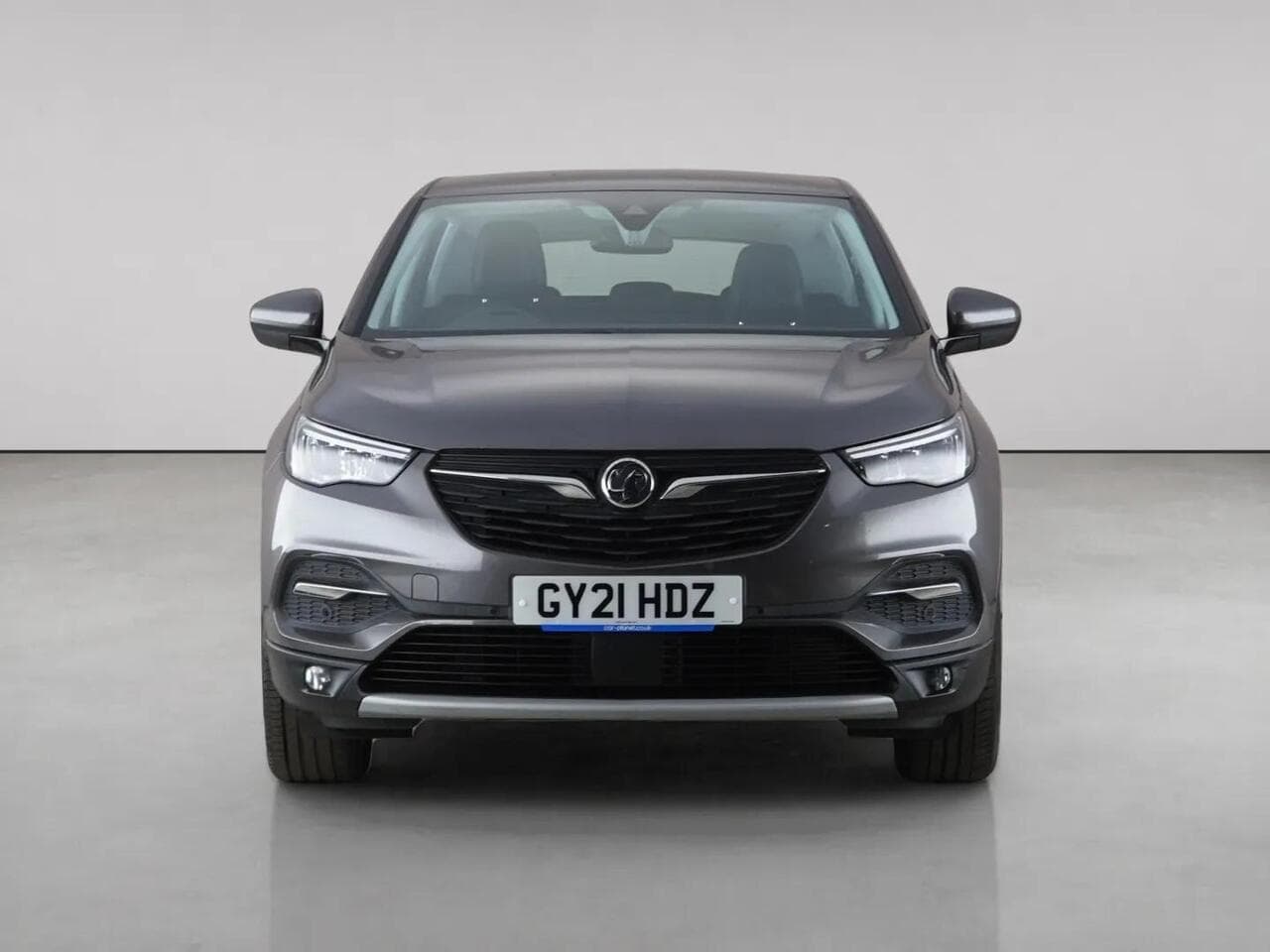 Vauxhall Grandland X thumbnail Front