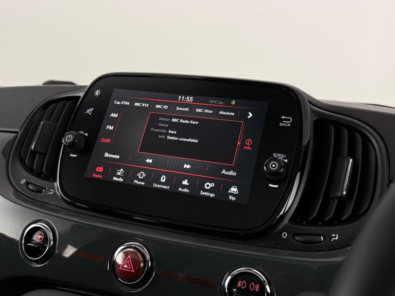 Fiat 500 thumbnail Infotainment System