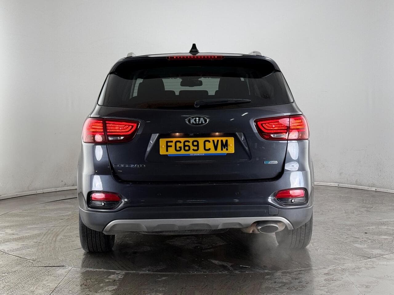 Kia Sorento thumbnail Rear