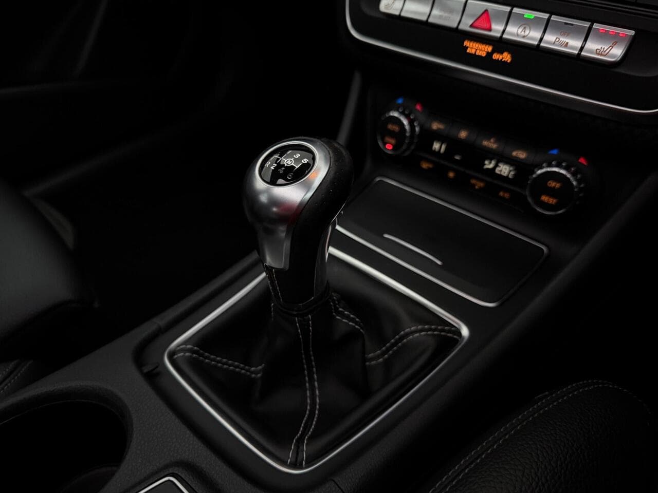 Mercedes-Benz A Class thumbnail Interior Front