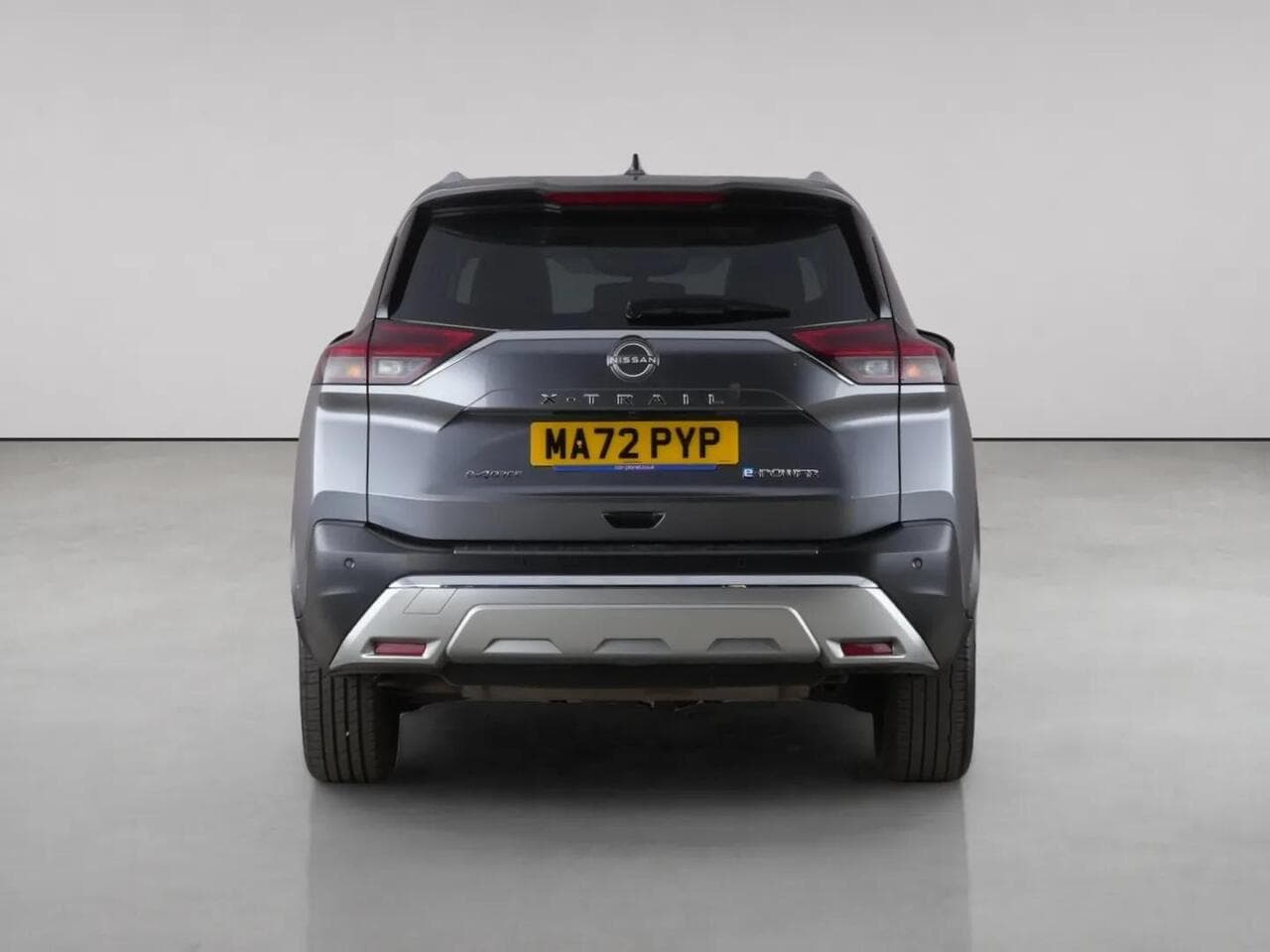 Nissan X-Trail thumbnail Rear