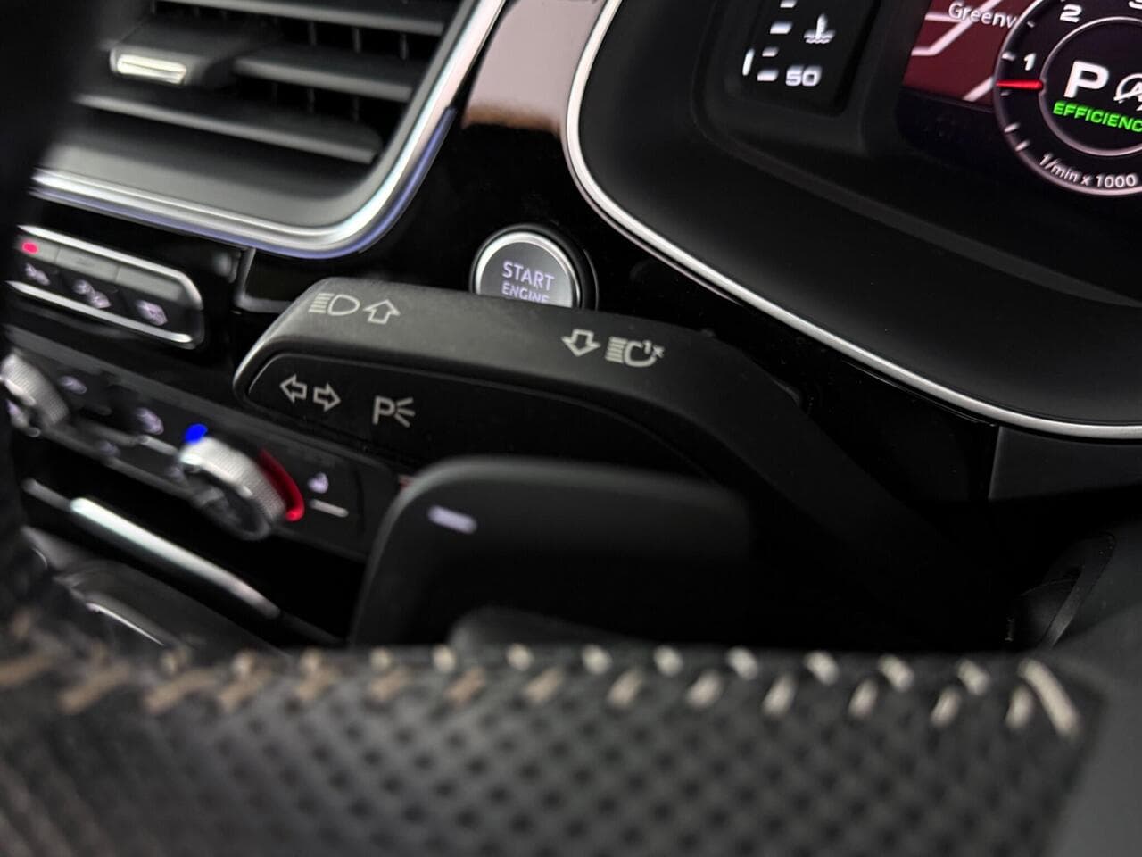 Audi Q7 thumbnail Misc Controls