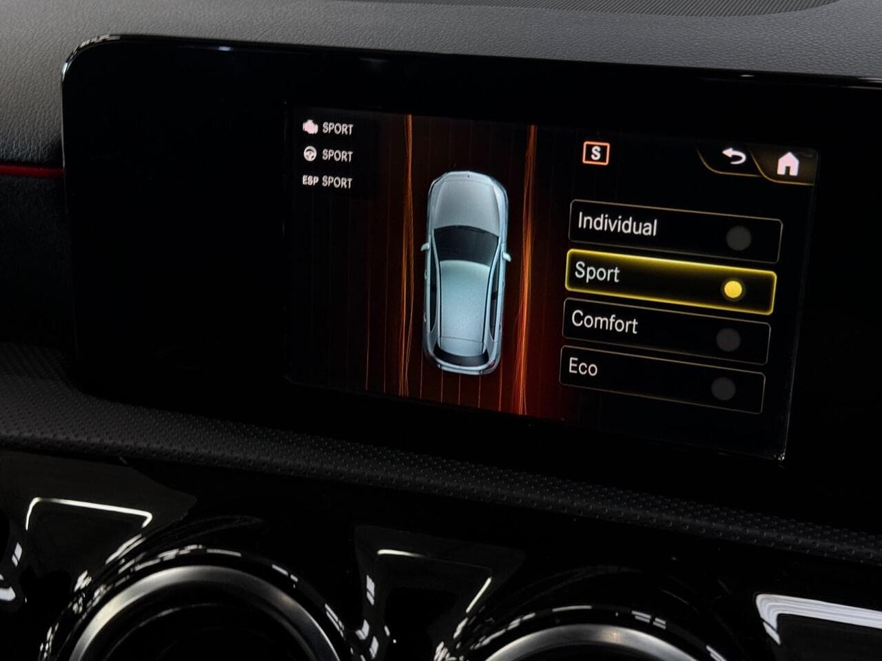Mercedes-Benz A Class thumbnail Infotainment System