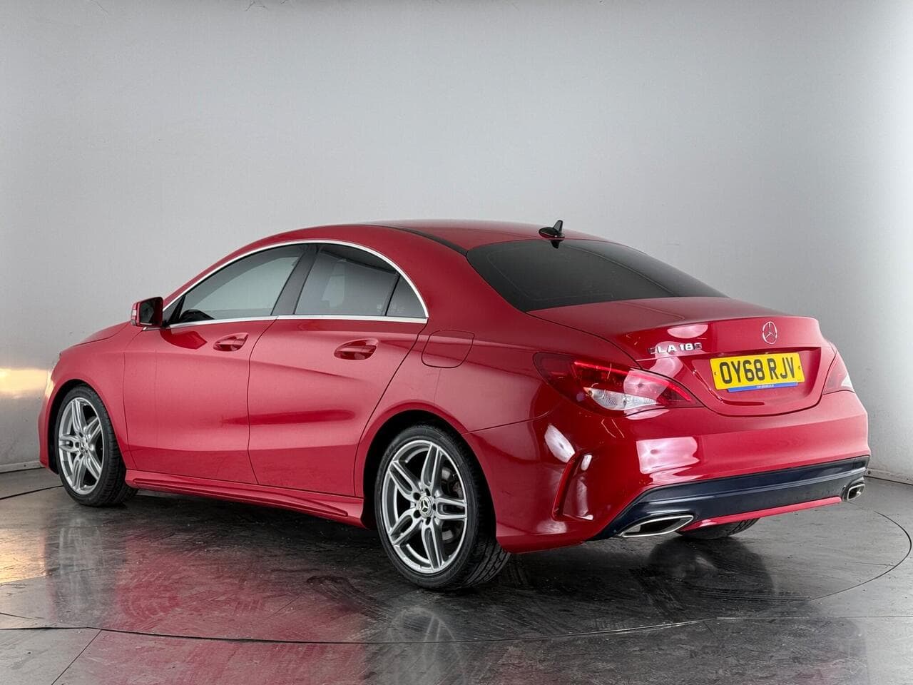 Mercedes-Benz CLA thumbnail Rear Left