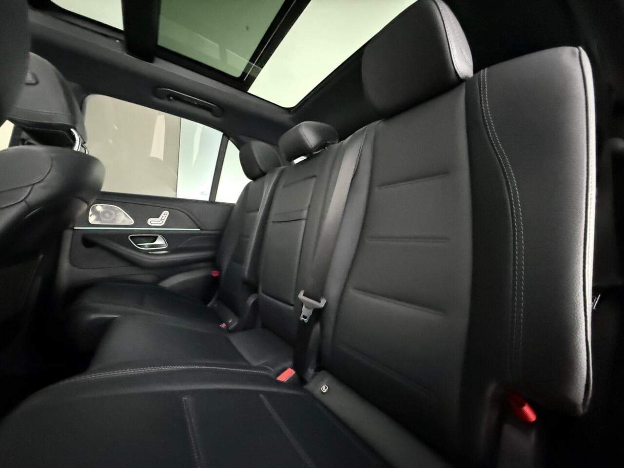 Mercedes-Benz GLE thumbnail Seat Front Passenger