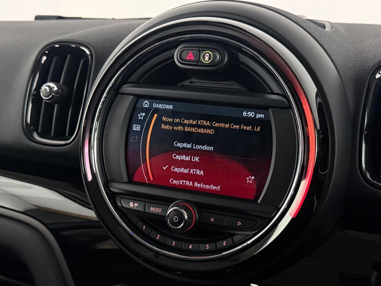 MINI Countryman thumbnail Inconclusive