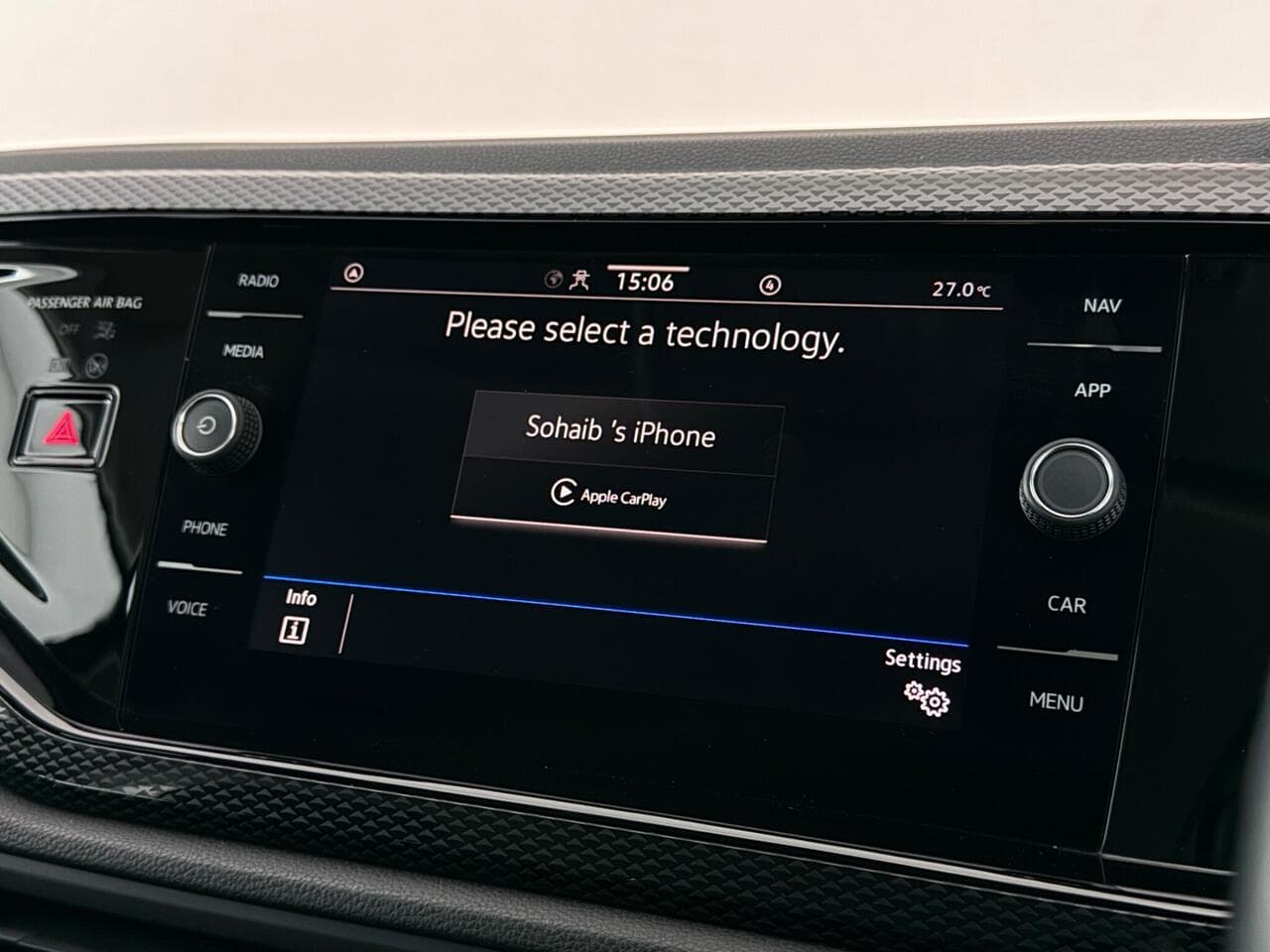 Volkswagen Polo thumbnail Infotainment System