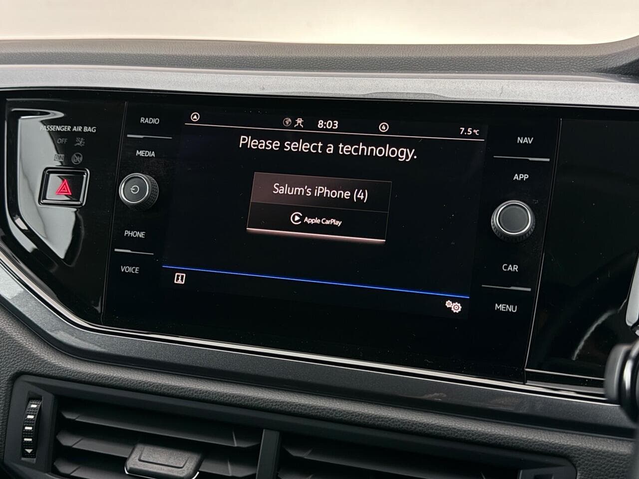 Volkswagen Taigo thumbnail Infotainment System
