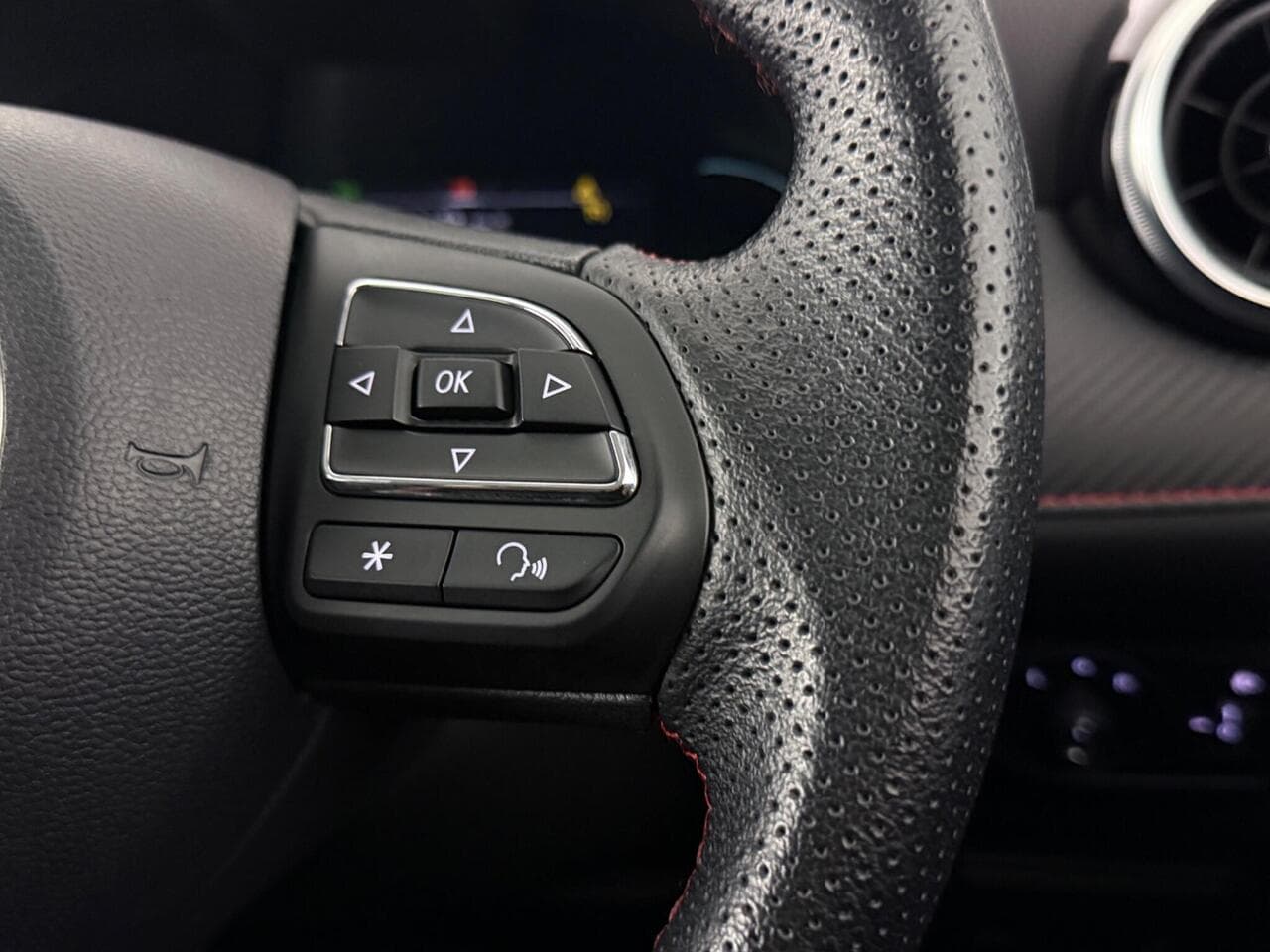 MG MG ZS thumbnail Misc Controls