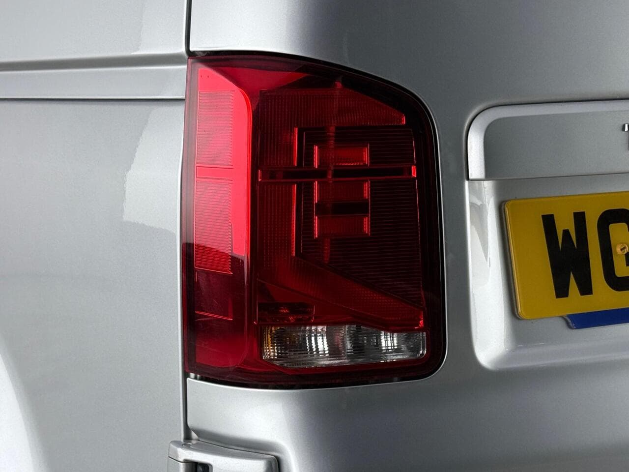 Volkswagen Transporter thumbnail Lights Rear