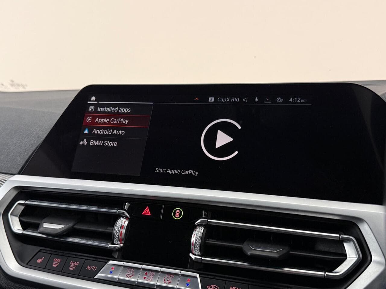 BMW 3 Series thumbnail Infotainment System