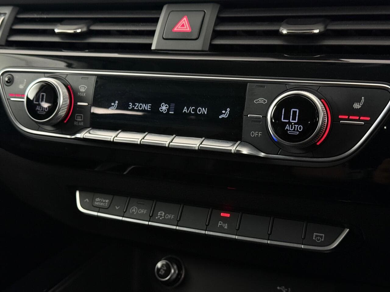 Audi A4 thumbnail Misc Controls