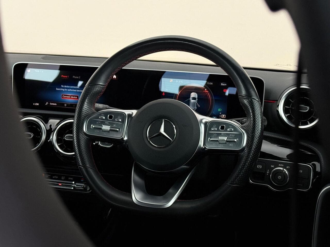 Mercedes-Benz A Class thumbnail Steering Wheel