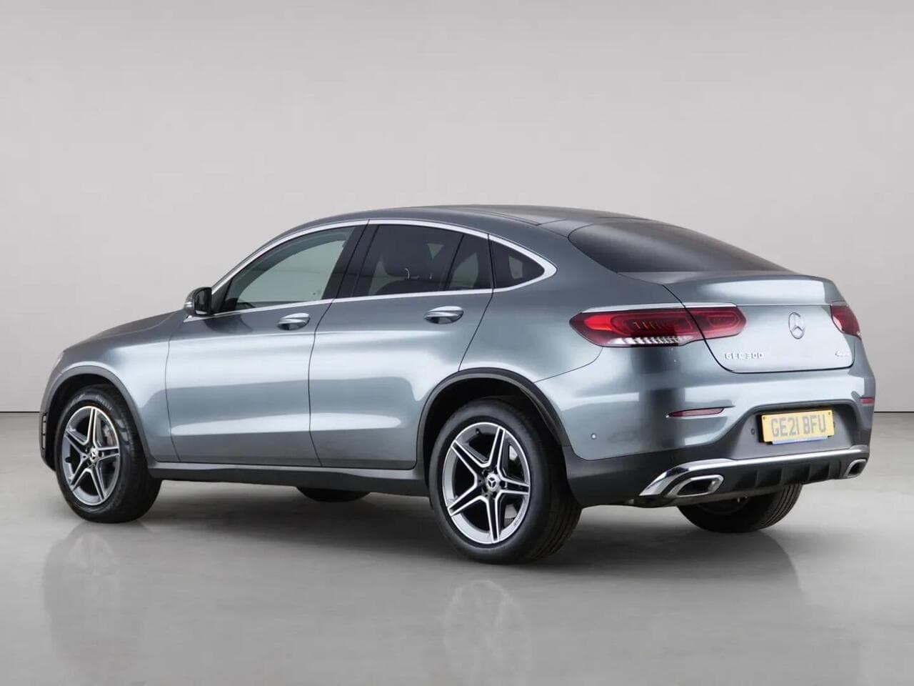 Mercedes-Benz GLC thumbnail Rear Left