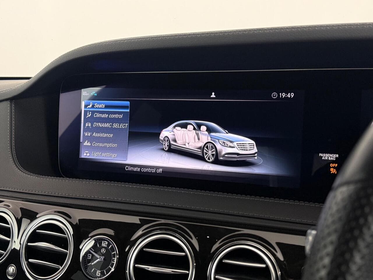 Mercedes-Benz S Class thumbnail Infotainment System