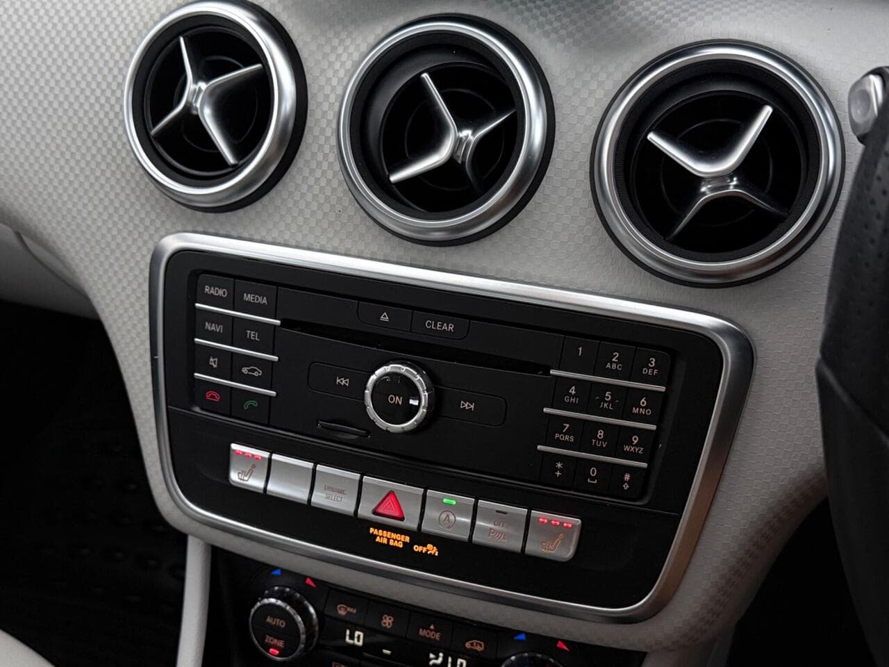 Mercedes-Benz A Class thumbnail Infotainment System
