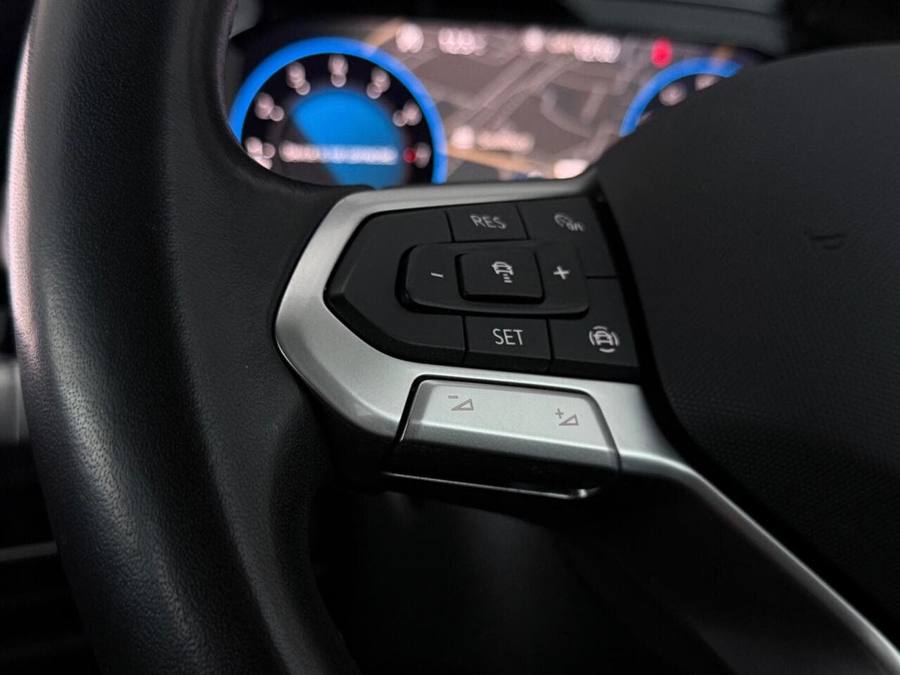 Volkswagen Golf thumbnail Misc Controls