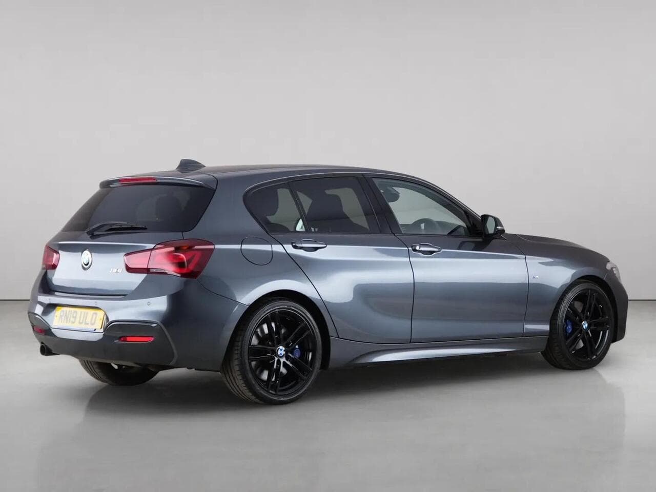BMW 1 Series thumbnail Rear Right