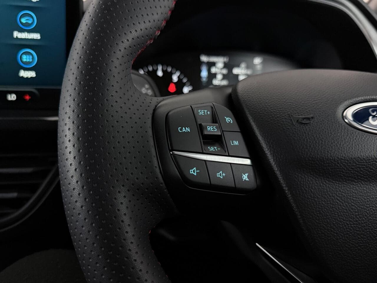 Ford Focus thumbnail Misc Controls