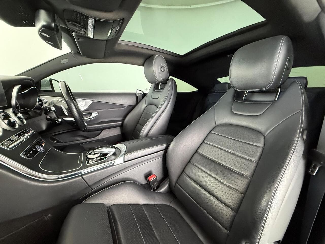 Mercedes-Benz C Class thumbnail Seat Front Passenger