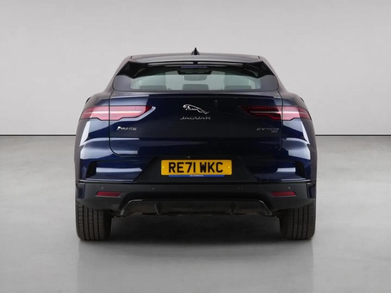 Jaguar I-PACE thumbnail Rear