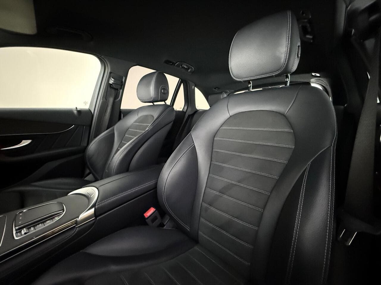 Mercedes-Benz GLC thumbnail Seat Front Passenger