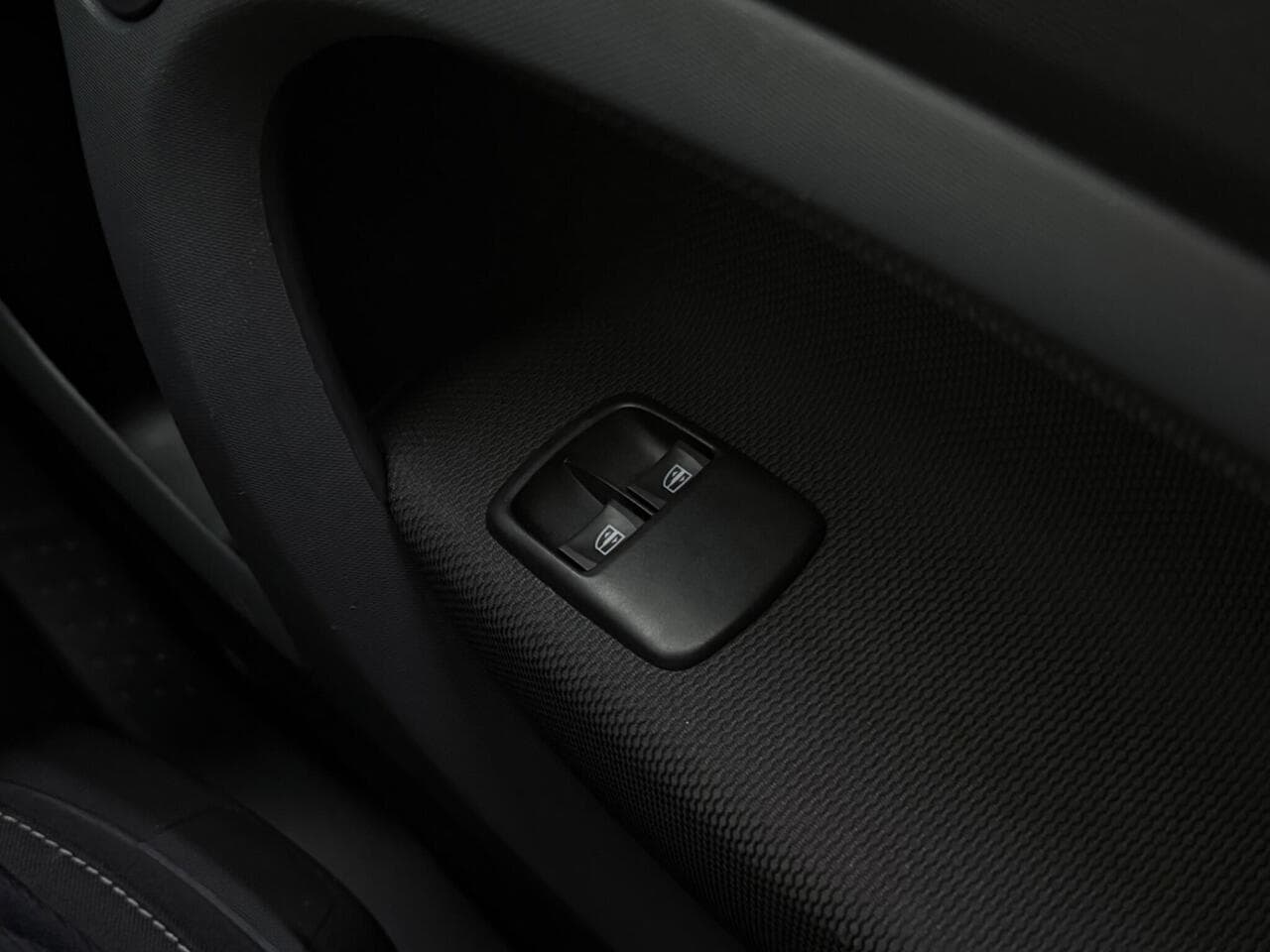 Smart fortwo thumbnail Misc Controls