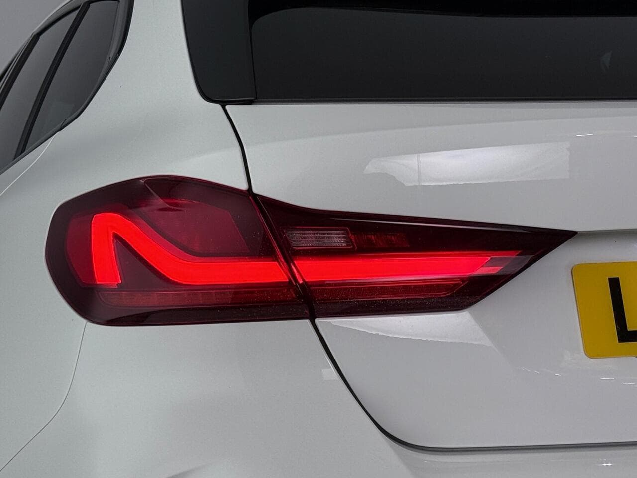 BMW 1 Series thumbnail Lights Rear