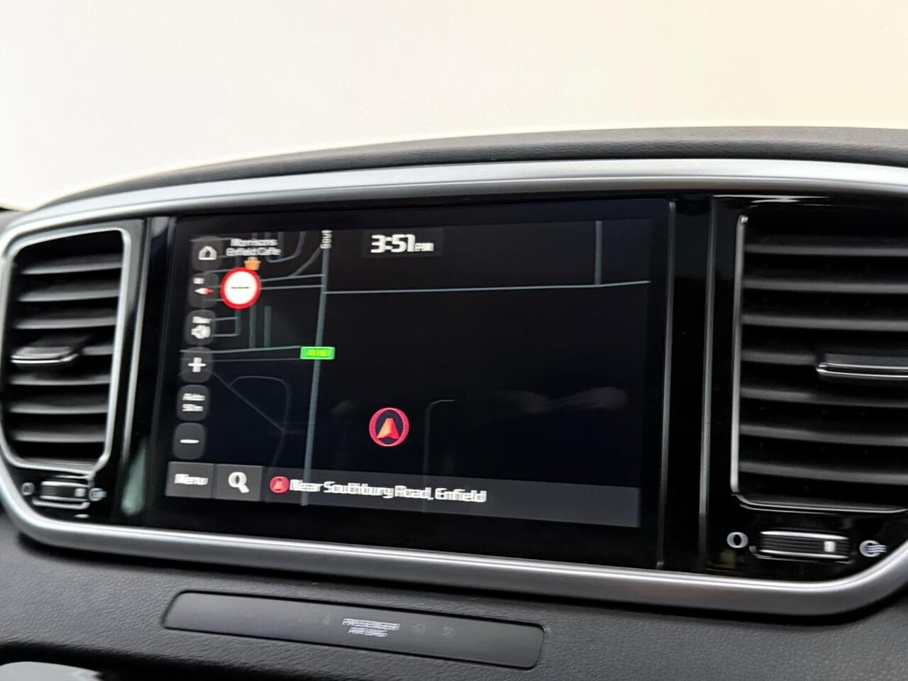 Kia Sportage thumbnail Infotainment System