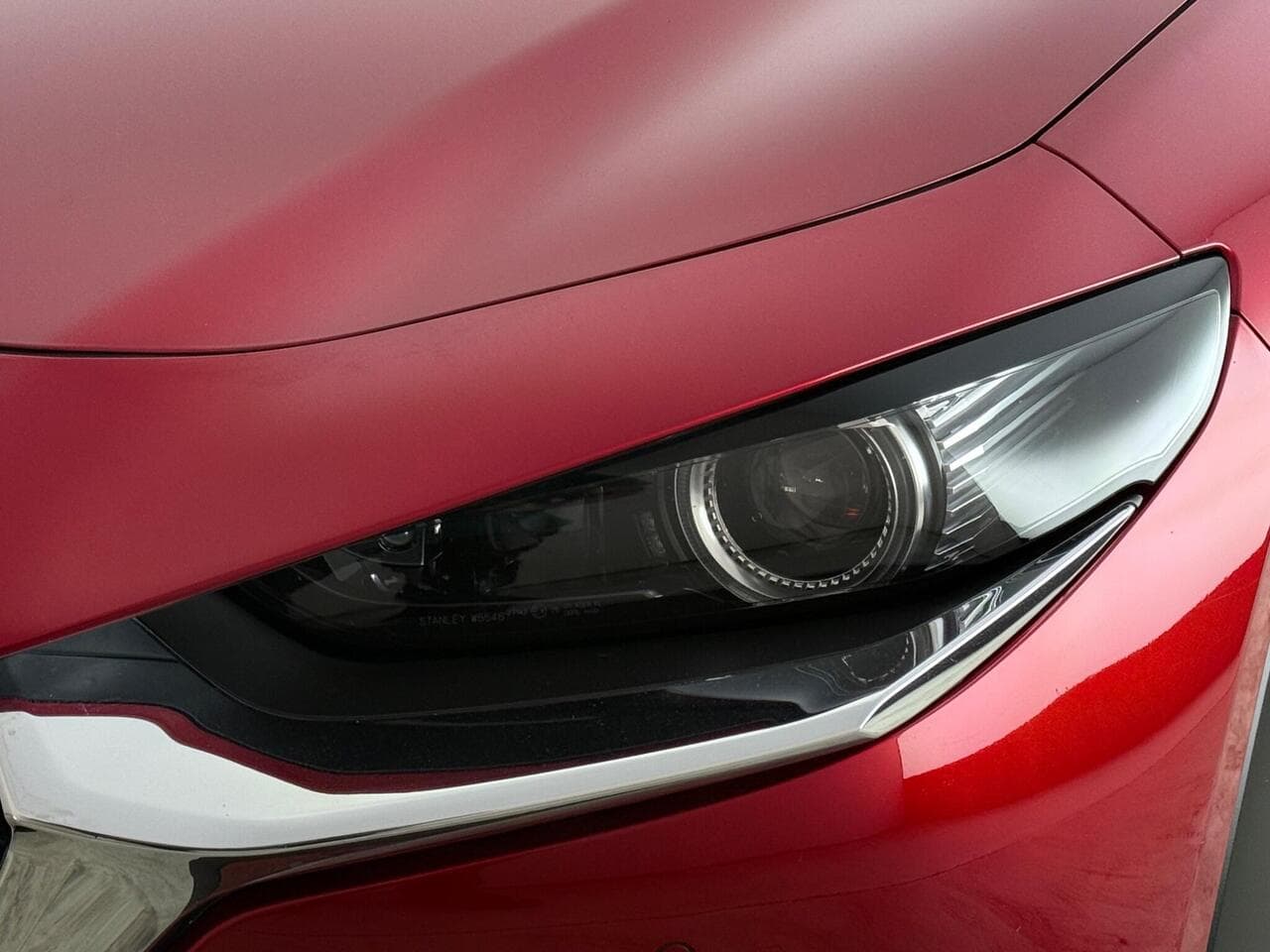 Mazda CX-30 thumbnail Lights Front