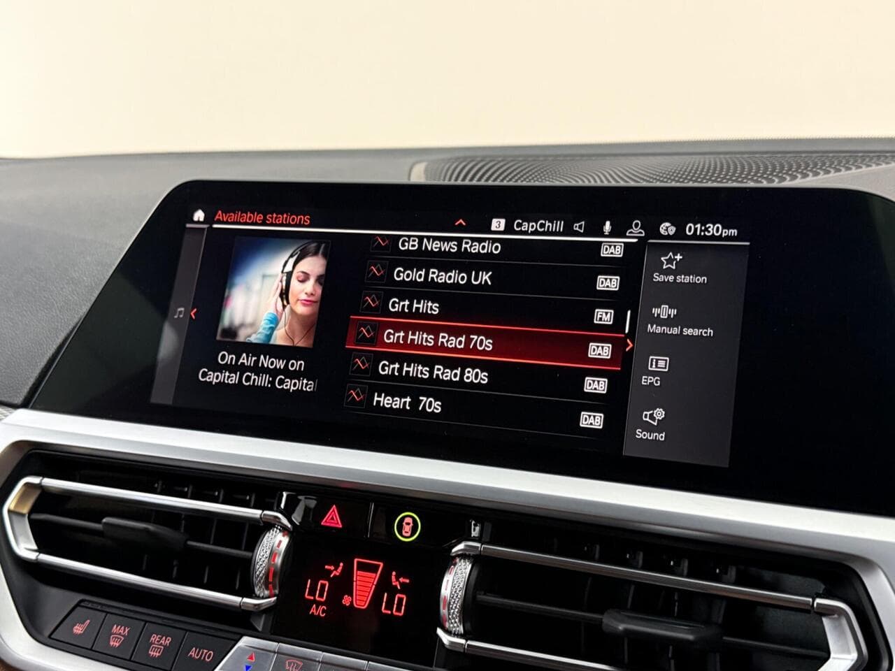 BMW 3 Series thumbnail Infotainment System